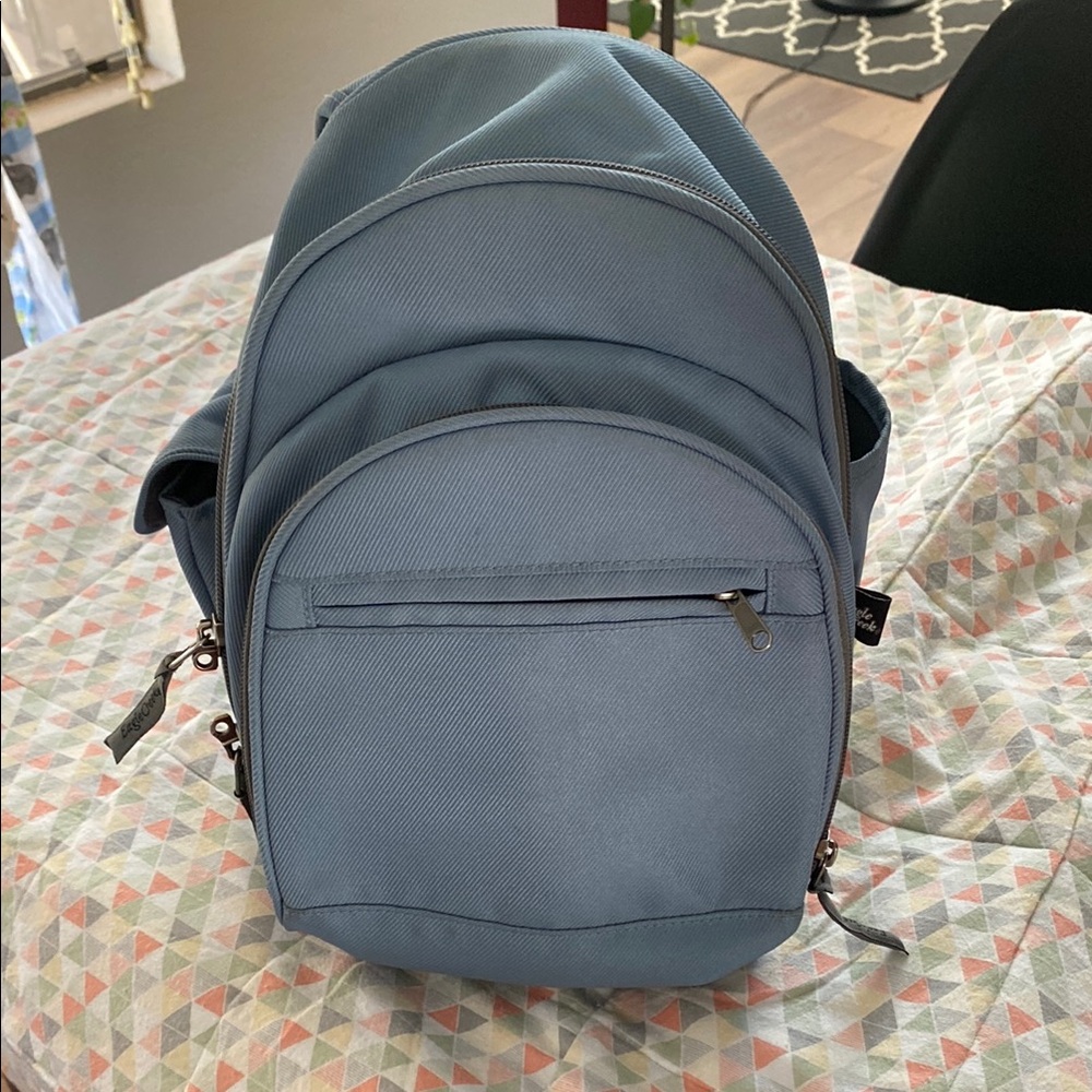 ☀️ 3 for 25 ☀️ Eagle Creek Blue Backpack with Minimalist Design
